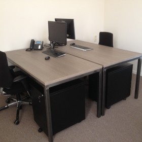 Bureau 003