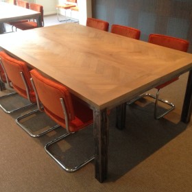 Vergadertafel 001