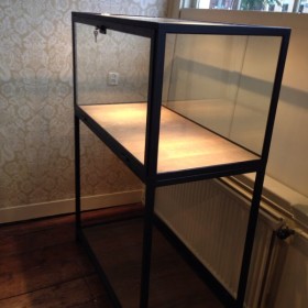 Vitrine 002